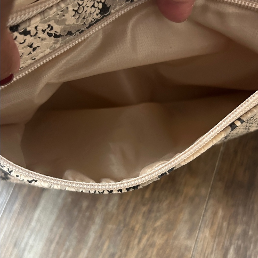 Snake Print Hobo Bag - Picture 6 of 8